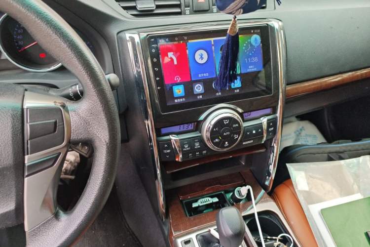 Used Toyota Reiz 2013 2.5S Elite Edition Audio And AC Panel