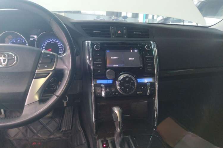 Used Toyota Reiz 2013 2.5V Shangrui Edition Audio And AC Panel
