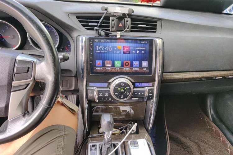 Used Toyota Reiz 2013 2.5S Elite Edition Audio And AC Panel