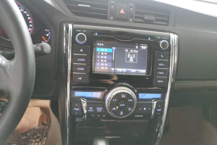 Used Toyota Reiz 2013 2.5V Shangrui Edition Audio And AC Panel
