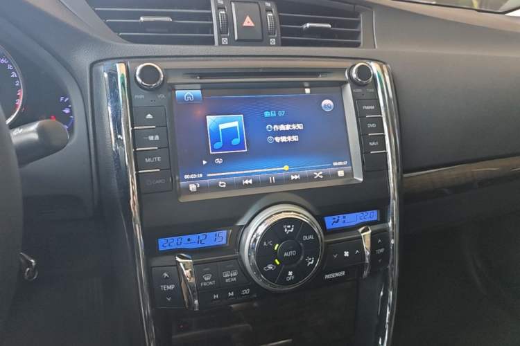 Used Toyota Reiz 2013 2.5V Shangrui Edition Audio And AC Panel