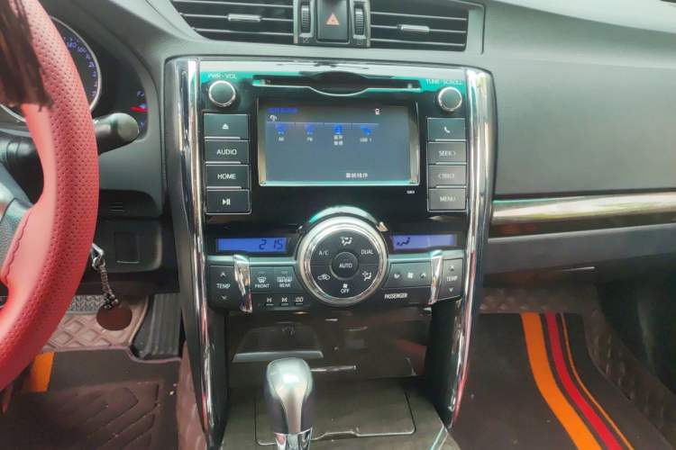 Used Toyota Reiz 2013 2.5V Shangrui Edition Audio And AC Panel
