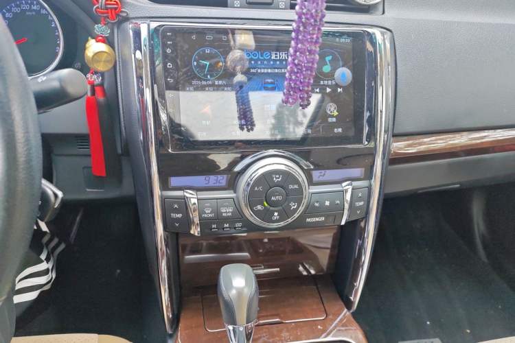 Used Toyota Reiz 2013 2.5V Shangrui Navigation Edition Audio And AC Panel
