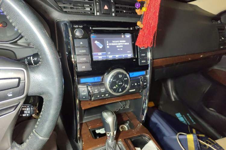 Used Toyota Reiz 2013 2.5V Shangrui Edition Audio And AC Panel