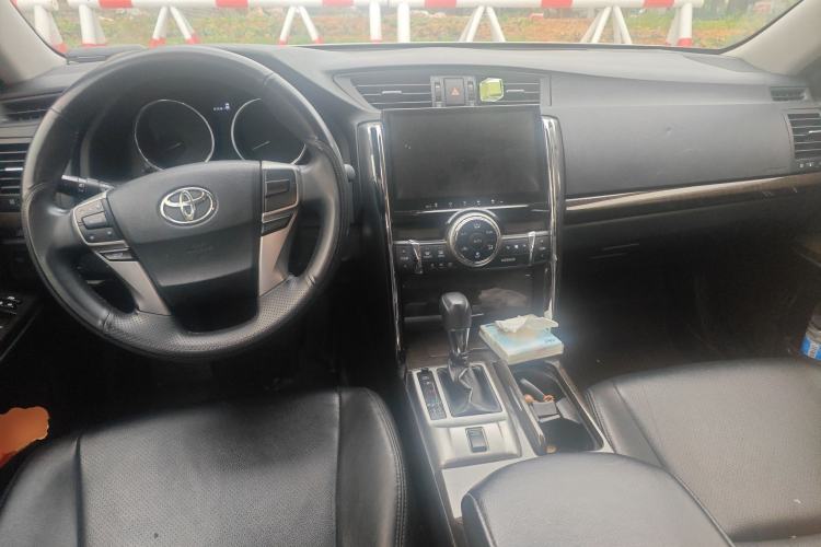 Used Toyota Reiz 2013 2.5S Elite Edition Center Console