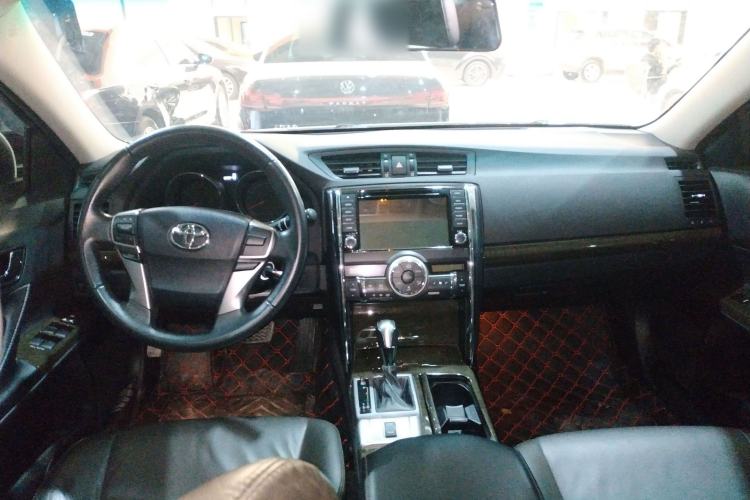 Used Toyota Reiz 2013 2.5V Elite Edition Center Console
