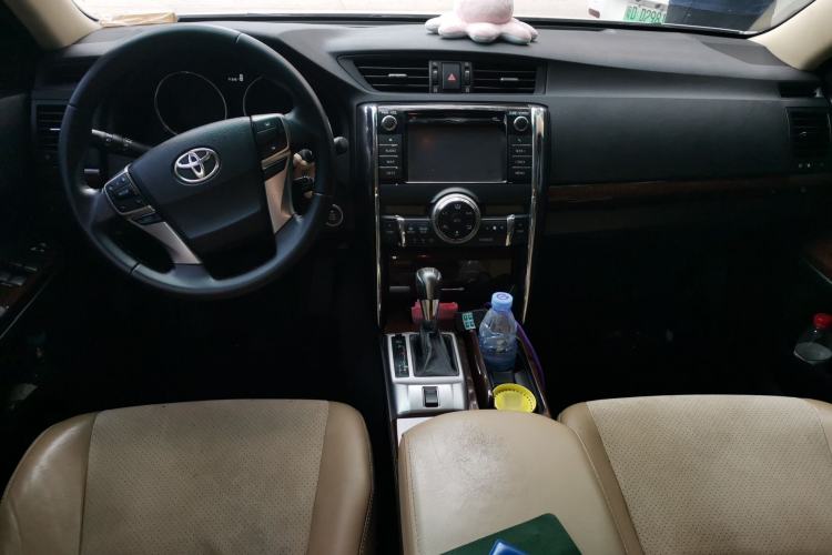 Used Toyota Reiz 2013 2.5V Shangrui Edition Center Console