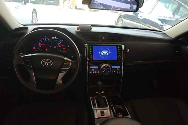 Used Toyota Reiz 2013 2.5S Elite Edition Center Console
