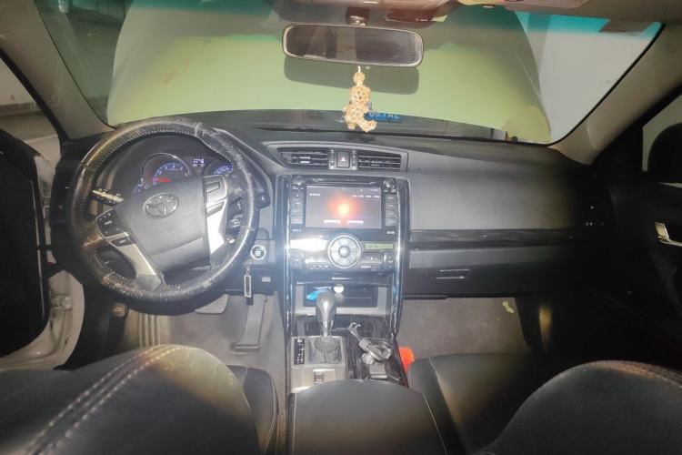 Used Toyota Reiz 2013 2.5V Shangrui Navigation Edition Center Console