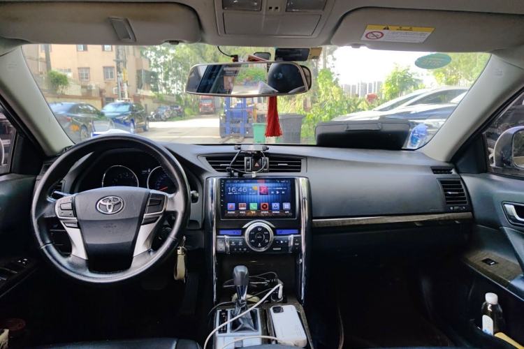 Used Toyota Reiz 2013 2.5S Elite Edition Center Console