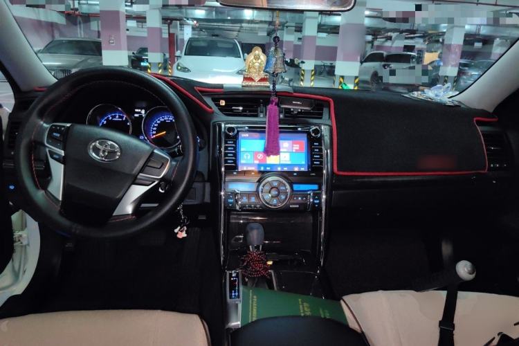 Used Toyota Reiz 2013 2.5S Elite Edition Center Console