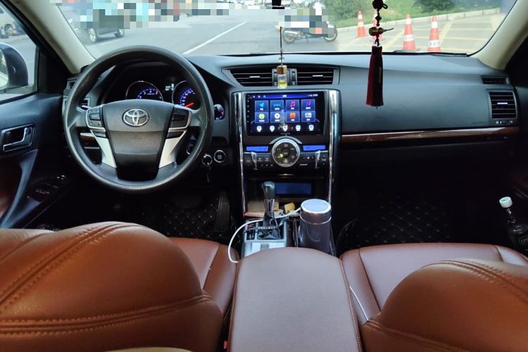 Used Toyota Reiz 2013 2.5S Elite Edition Center Console