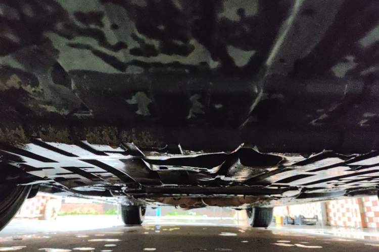 Used Toyota Reiz 2013 2.5V Shangrui Edition Chassis Front