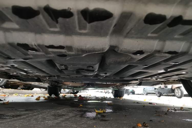 Used Toyota Reiz 2013 2.5V Shangrui Edition Chassis Front
