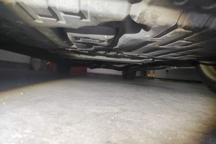 Used Toyota Reiz 2013 2.5V Shangrui Navigation Edition Chassis Front