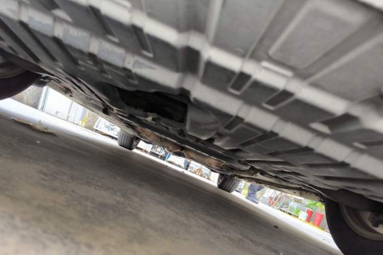 Used Toyota Reiz 2013 2.5V Elite Edition Chassis Front