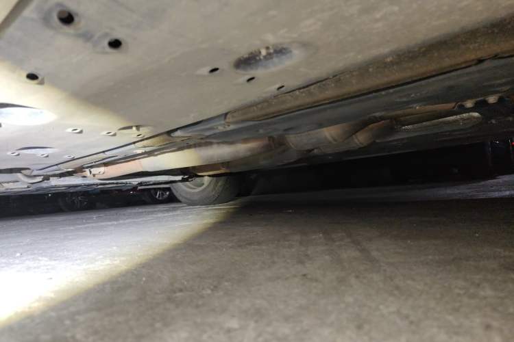 Used Toyota Reiz 2013 2.5S Elite Edition Chassis Front Left