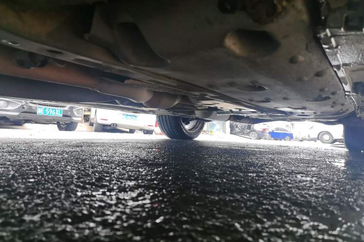 Used Toyota Reiz 2013 2.5V Elite Edition Chassis Front Left