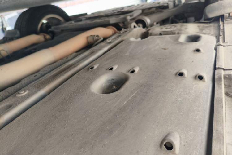 Used Toyota Reiz 2013 2.5S Elite Edition Chassis Front Left