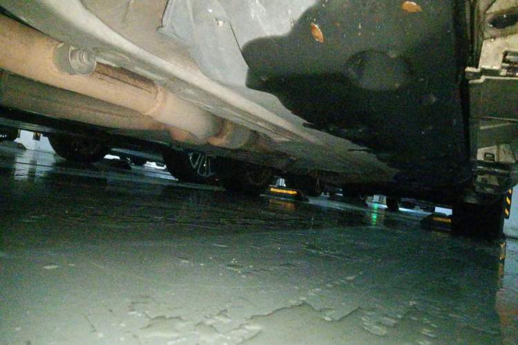 Used Toyota Reiz 2013 2.5V Shangrui Edition Chassis Front Left