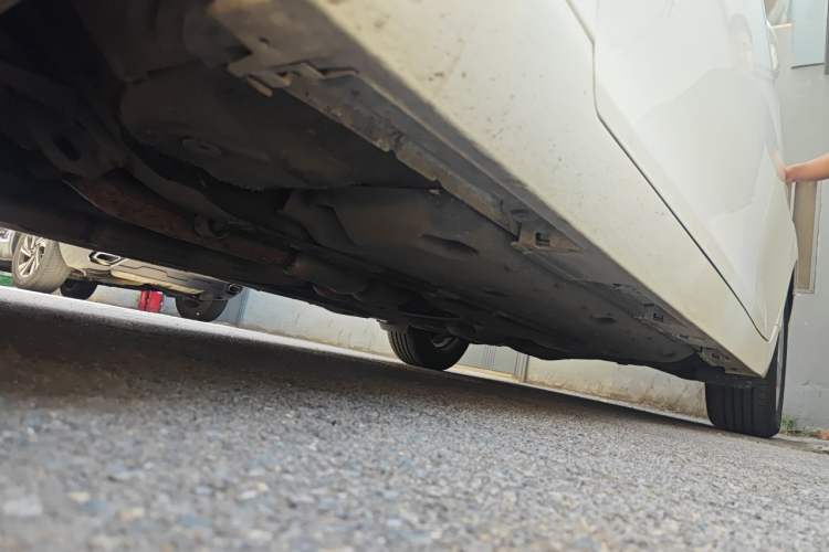 Used Toyota Reiz 2013 2.5V Elite Edition Chassis Front Left