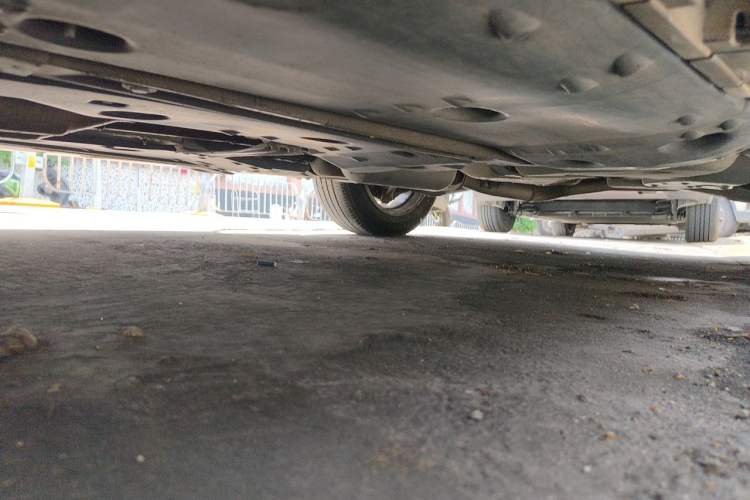 Used Toyota Reiz 2013 2.5V Elite Edition Chassis Front Left