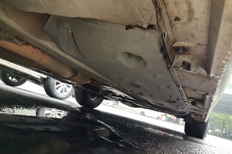 Used Toyota Reiz 2013 2.5V Elite Edition Chassis Front Left