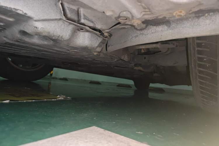 Used Toyota Reiz 2013 2.5V Elite Edition Chassis Front Left