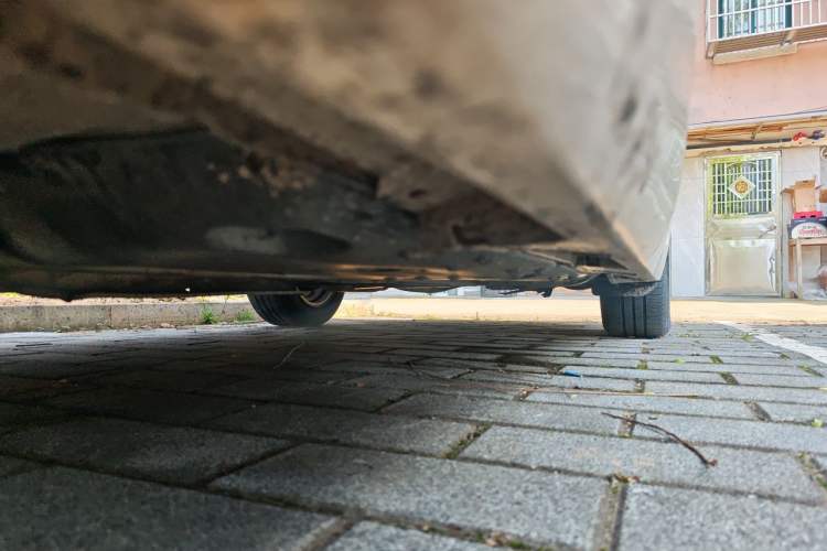 Used Toyota Reiz 2013 2.5V Elite Edition Chassis Front Left