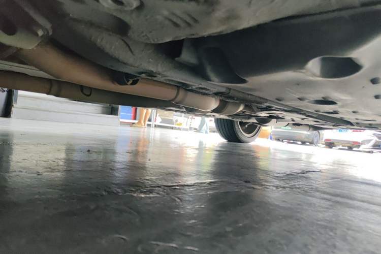 Used Toyota Reiz 2013 2.5V Shangrui Edition Chassis Front Left