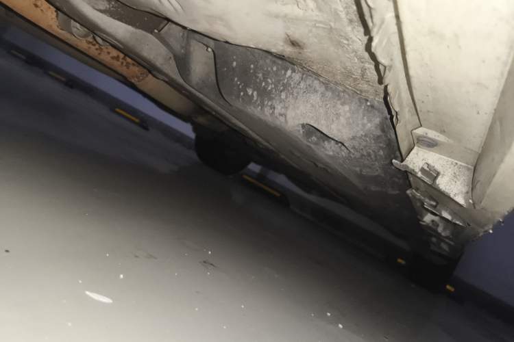 Used Toyota Reiz 2013 2.5V Elite Edition Chassis Front Left