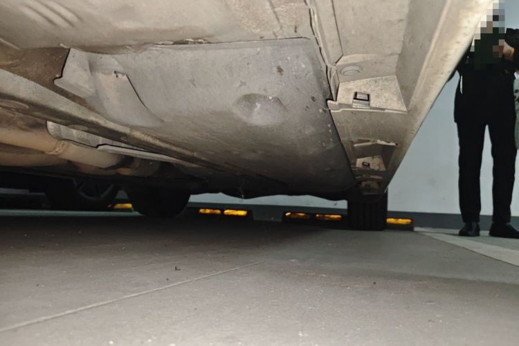 Used Toyota Reiz 2013 2.5S Elite Edition Chassis Front Left
