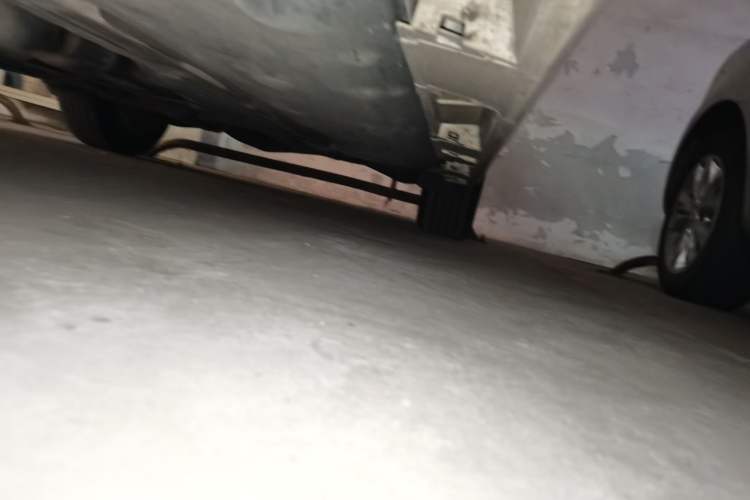 Used Toyota Reiz 2013 2.5S Elite Edition Chassis Front Left