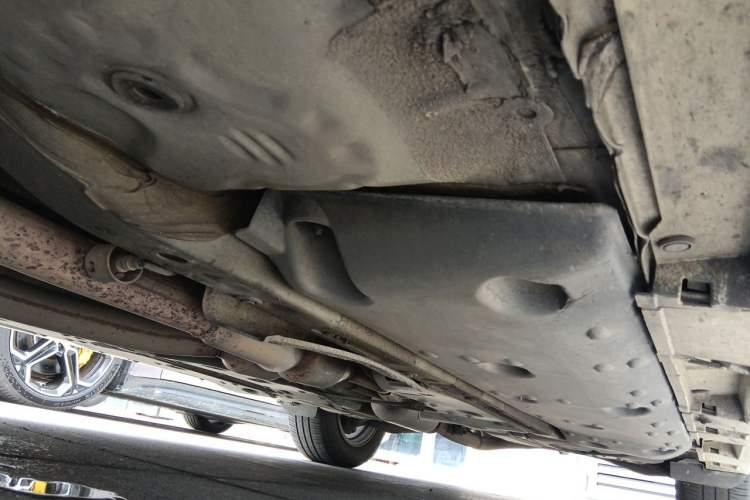 Used Toyota Reiz 2013 2.5V Elite Edition Chassis Front Left