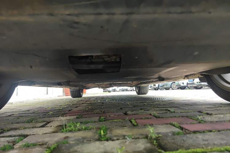 Used Toyota Reiz 2013 2.5V Shangrui Edition Chassis Front