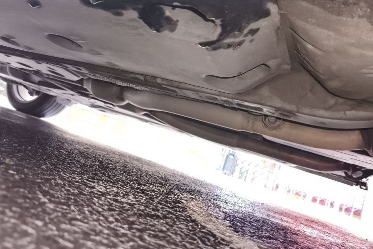 Used Toyota Reiz 2013 2.5V Shangrui Edition Chassis Front Right