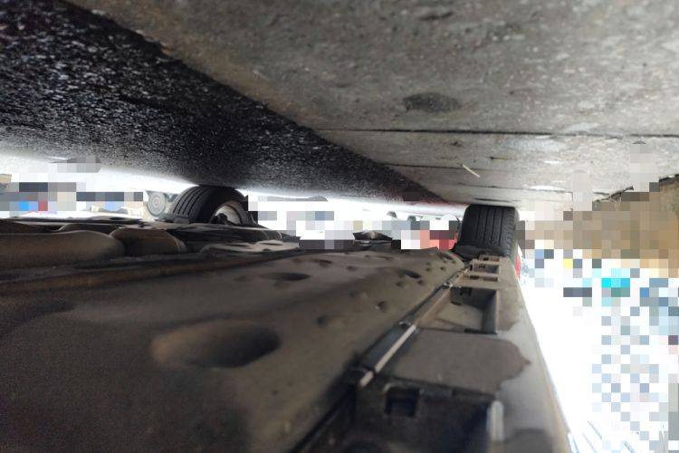 Used Toyota Reiz 2013 2.5V Shangrui Edition Chassis Front Right