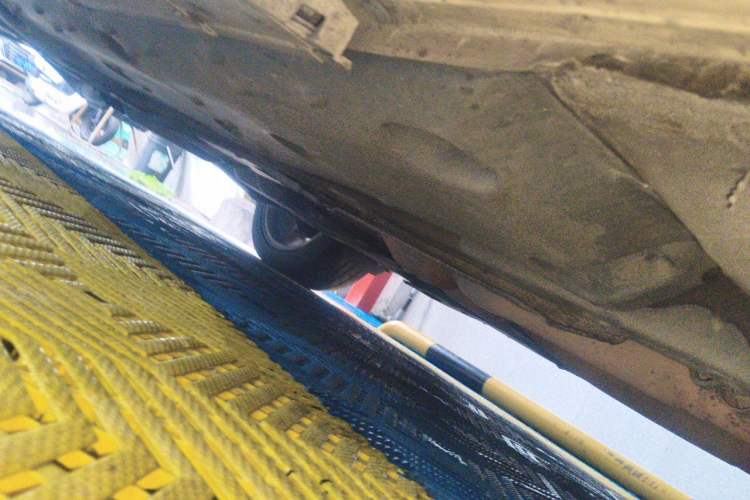 Used Toyota Reiz 2013 2.5S Elite Edition Chassis Front Right
