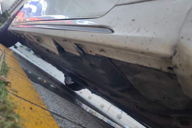 Used Toyota Reiz 2013 2.5V Elite Edition Chassis Front Right