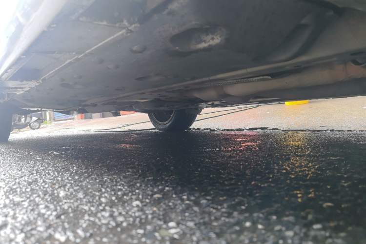 Used Toyota Reiz 2013 2.5V Elite Edition Chassis Front Right