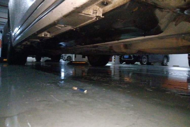 Used Toyota Reiz 2013 2.5V Shangrui Edition Chassis Front Right