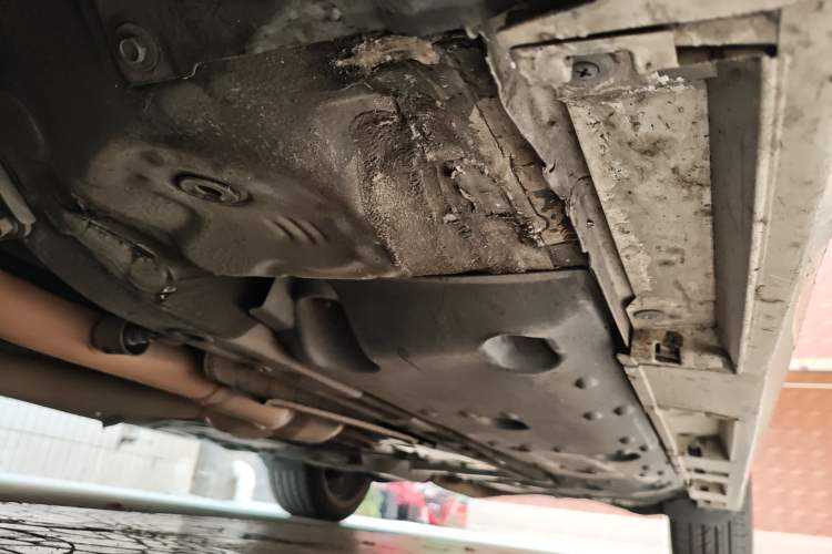 Used Toyota Reiz 2013 2.5S Elite Edition Chassis Front Right