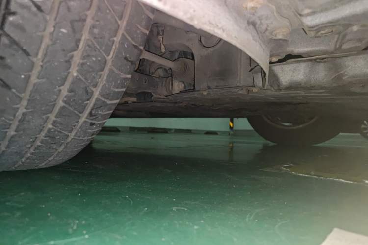 Used Toyota Reiz 2013 2.5V Elite Edition Chassis Front Right