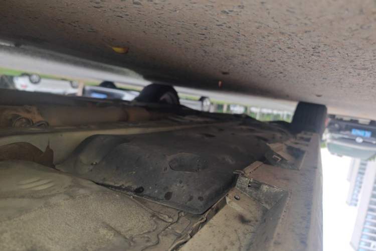 Used Toyota Reiz 2013 2.5V Shangrui Edition Chassis Front Right