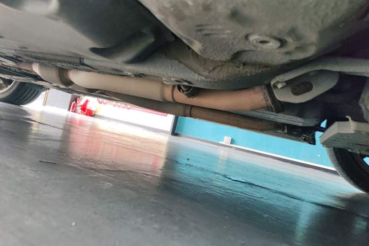 Used Toyota Reiz 2013 2.5V Shangrui Edition Chassis Front Right