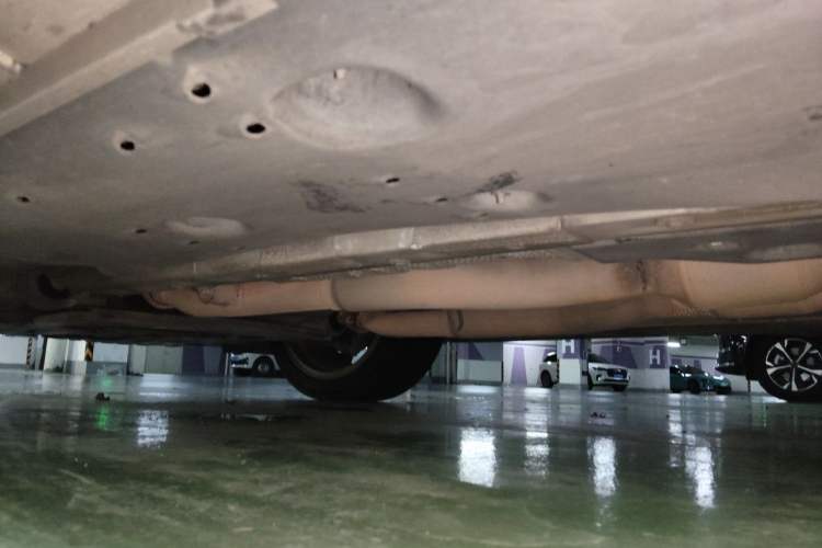 Used Toyota Reiz 2013 2.5V Shangrui Edition Chassis Front Right