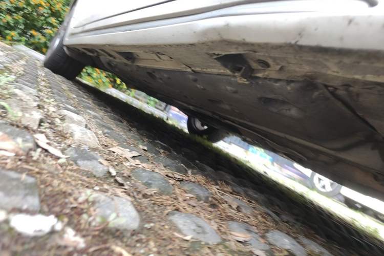 Used Toyota Reiz 2013 2.5V Shangrui Edition Chassis Front Right