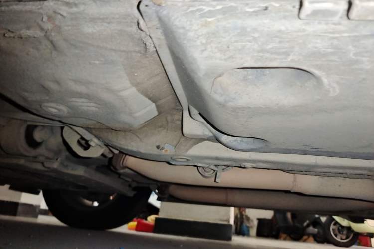 Used Toyota Reiz 2013 2.5V Elite Edition Chassis Front Right