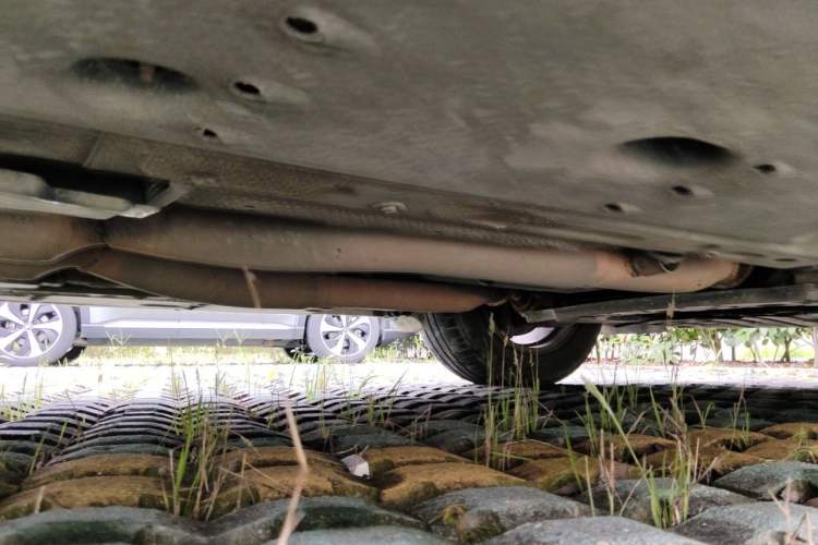 Used Toyota Reiz 2013 2.5V Elite Edition Chassis Front Right