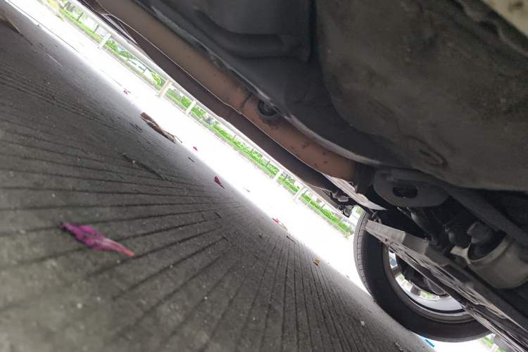 Used Toyota Reiz 2013 2.5V Supreme Edition Chassis Front Right